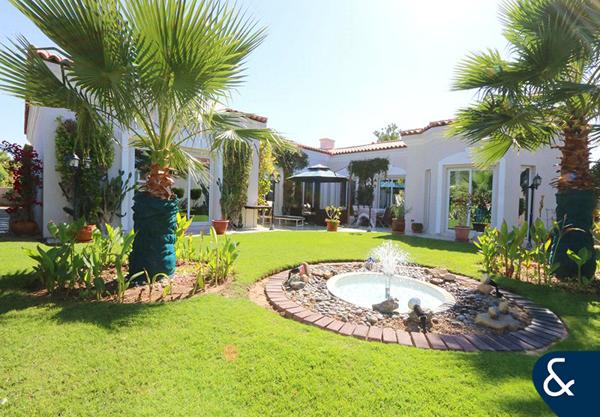 Cheapest Bungalow | Big Plot | Unique Layout